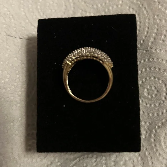 3g 10K 1 & 1/2 carat  Diamond SOLID Yellow Gold NATURAL Diamond  Ring 1.… - Picture 13 of 15